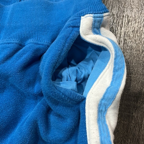 Nike matching sweatpants and sweatshirt hoodie. Hoodie L. Pants M - Picture 6 of 8